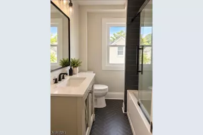 84 2nd Ave, Raritan, NJ 08869 - Photo 13