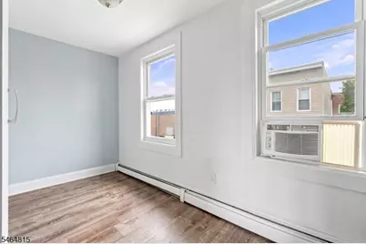 19 Summer St, Lodi, NJ 07644 - Photo 17
