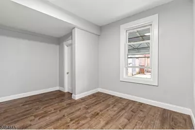 19 Summer St, Lodi, NJ 07644 - Photo 5