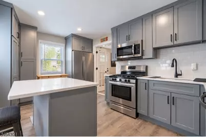 714 W Scott Ave, Rahway, NJ 07065 - Photo 7