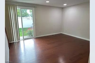 852 Valley St, Union Township, NJ 07088 - Photo 7