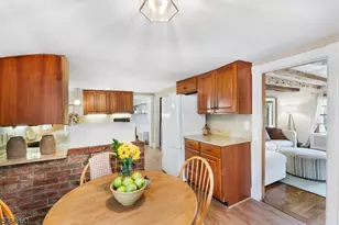 37 W Main St, Mendham Township, NJ 07945 - Photo 11