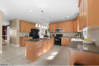 5 Mountain View Rd, Lopatcong Township, NJ 08865 - Photo 11