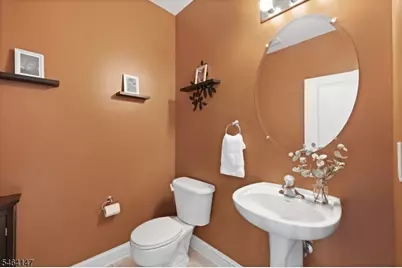 5 Mountain View Rd, Lopatcong Township, NJ 08865 - Photo 19