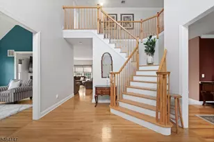 5 Mountain View Rd, Lopatcong Township, NJ 08865 - Photo 5