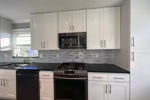 108 W Elm St, Linden, NJ 07036 - Photo 3