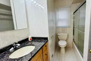 34 Cathy Ann Ct, Wayne Twp., NJ 07470 - Photo 21