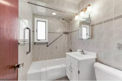 2747 Meister Ave, Union Township, NJ 07083 - Photo 5