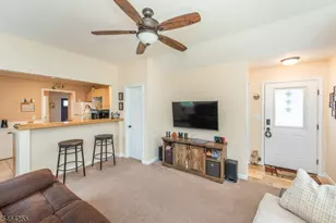 109 Chesapeake Ave, Parsippany, NJ 07034 - Photo 9