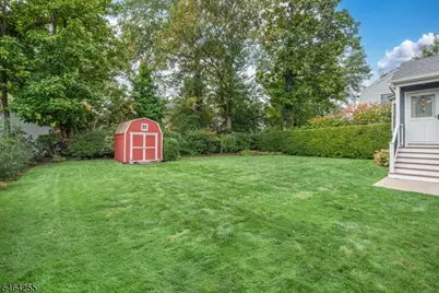 109 Chesapeake Ave, Parsippany, NJ 07034 - Photo 5