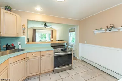 109 Chesapeake Ave, Parsippany, NJ 07034 - Photo 11