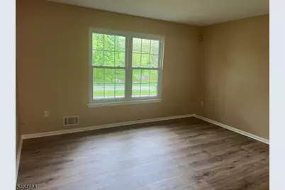 15 Potomac Dr, Bernards Township, NJ 07920 - Photo 7