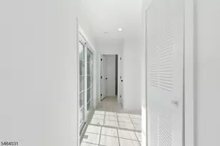 195 W Main St Unit, Chester, NJ 07930 - Photo 15