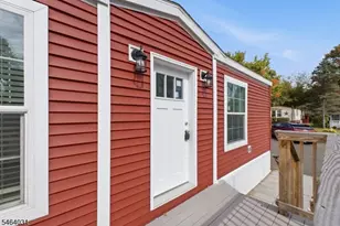 195 W Main St Unit, Chester, NJ 07930 - Photo 5