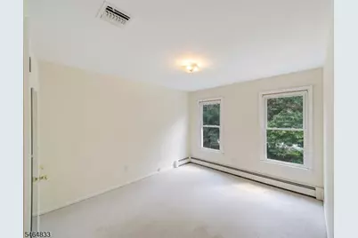 8 Kerry Pl, Mount Olive, NJ 07836 - Photo 31