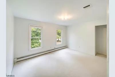 8 Kerry Pl, Mount Olive, NJ 07836 - Photo 33