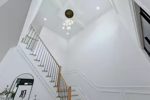 17 Blake Dr, Clark Township, NJ 07066 - Photo 5