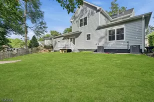 17 Blake Dr, Clark Township, NJ 07066 - Photo 43