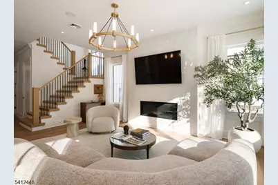 16-18 Paris Ave #4, Rockleigh Boro, NJ 07647 - Photo 3