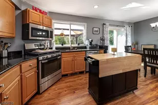 30 Gwyneth Rd, West Milford Twp., NJ 07480 - Photo 13