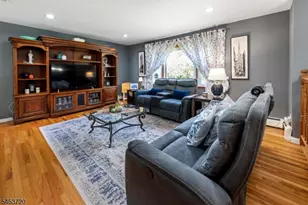 30 Gwyneth Rd, West Milford Twp., NJ 07480 - Photo 5