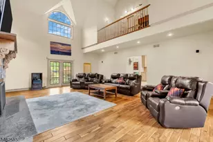 47 Rustic Trail, Raritan Township, NJ 08822 - Photo 7