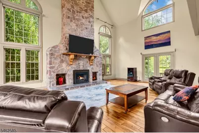 47 Rustic Trl, Raritan Township, NJ 08822 - Photo 5
