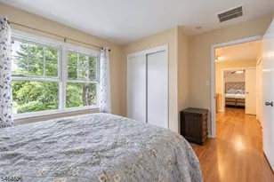 22 Borelle Square, Sayreville, NJ 08859 - Photo 11