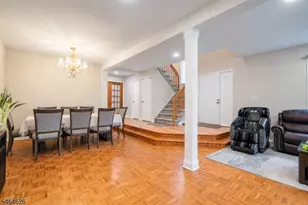 22 Borelle Square, Sayreville, NJ 08859 - Photo 7