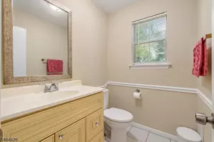 22 Borelle Square, Sayreville, NJ 08859 - Photo 13
