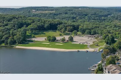 137 Lakeside Blvd, Hopatcong, NJ 07843 - Photo 33