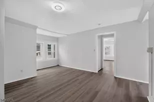 854 S 15th St, Newark, NJ 07108 - Photo 7