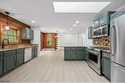 1058 Hoffman Rd, Bridgewater, NJ 08807 - Photo 19