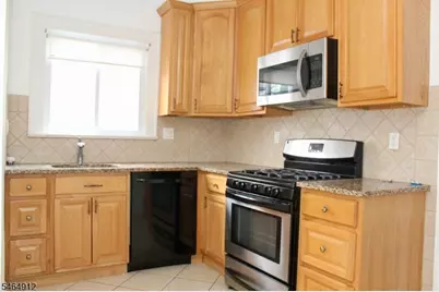 424 Lafayette Ave, Hawthorne, NJ 07506 - Photo 7