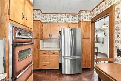 93 N Stoughton St, Bergenfield, NJ 07621 - Photo 19