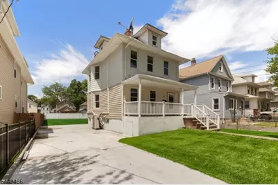 40 Teaneck Rd, Ridgefield, NJ 07660 - Photo 1