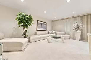 18 Druid Hill Dr, Parsippany, NJ 07054 - Photo 11