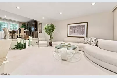 18 Druid Hill Dr, Parsippany, NJ 07054 - Photo 13