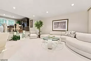 18 Druid Hill Dr, Parsippany, NJ 07054 - Photo 13