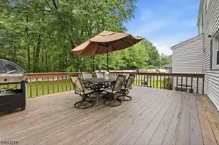 18 Druid Hill Dr, Parsippany, NJ 07054 - Photo 33