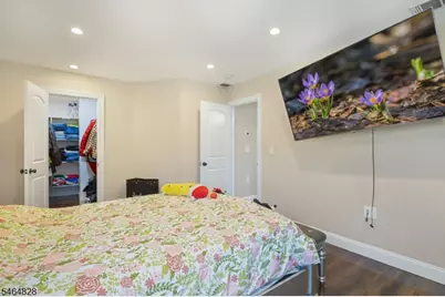 1519 Washington Ave, Pompton Lakes, NJ 07442 - Photo 17