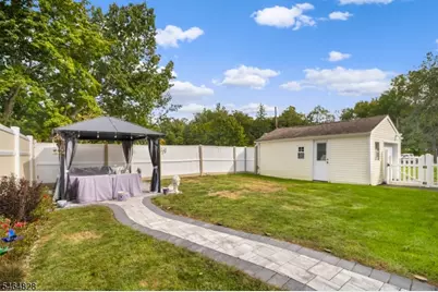 1519 Washington Ave, Pompton Lakes, NJ 07442 - Photo 21