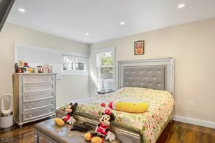1519 Washington Ave, Pompton Lakes, NJ 07442 - Photo 15