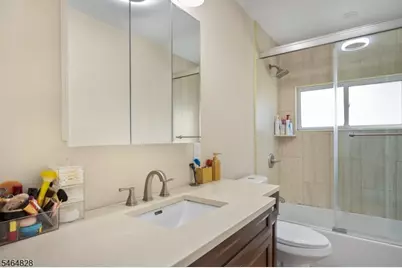1519 Washington Ave, Pompton Lakes, NJ 07442 - Photo 13