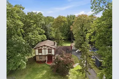209 Cedar St, Cedar Grove, NJ 07009 - Photo 39
