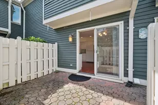 10 Village Dr, Bernards Township, NJ 07920 - Photo 17