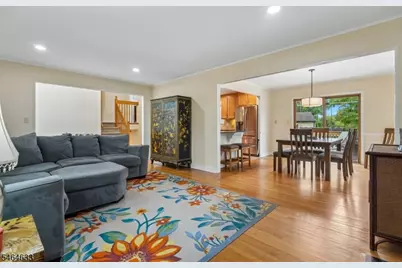 91 Ridge Dr, Livingston, NJ 07039 - Photo 5