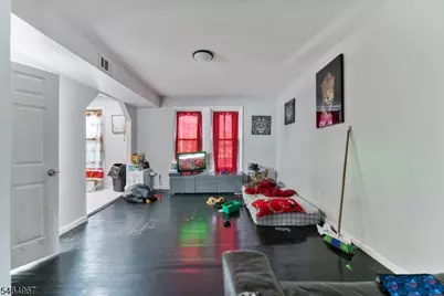 455 4th Ave, Newark, NJ 07107 - Photo 5