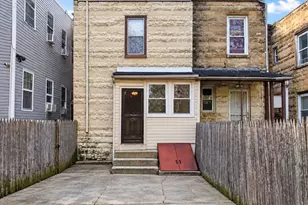 22 Willoughby St, Newark, NJ 07112 - Photo 7