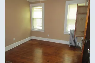 48 Elmwood Ave, Irvington, NJ 07111 - Photo 5